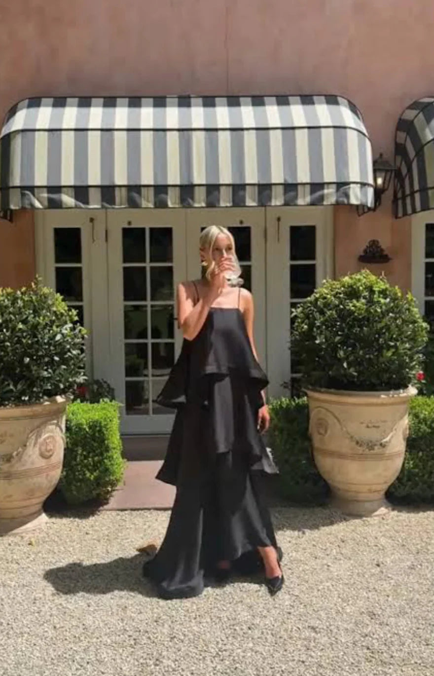 Elliatt Tilly Tiered Maxi Dress in Black